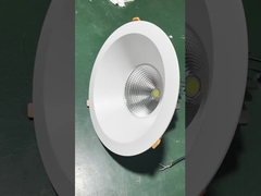 Intelligenza Sicurezza per esterno lampada a LED montata su palo