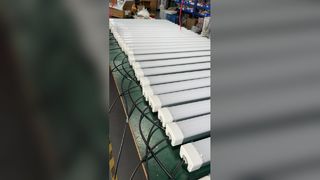 Luce lineare IP66 ATEX antideflagrante con efficienza 210lm/w e 5 anni di garanzia