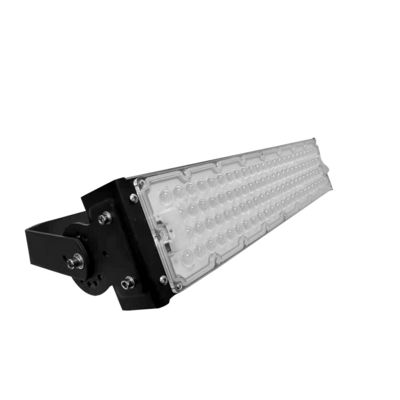 Proiettori LED MeanWell ELG 250W per stadi con efficienza 130lm/w e grado di protezione IP65 per campi sportivi all'aperto
