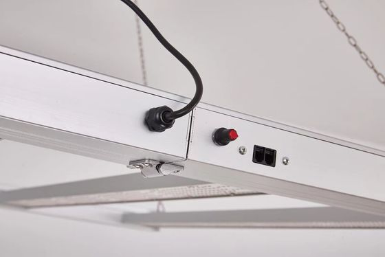 Lampada di coltivazione a LED a spettro completo pieghevole da 600W per la coltivazione commerciale di piante