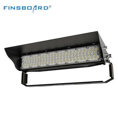 Proiettori LED MeanWell ELG 250W per stadi con efficienza 130lm/w e grado di protezione IP65 per campi sportivi all'aperto