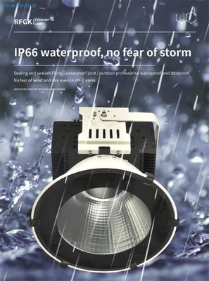 Torre di illuminazione industriale a LED ad alta luminosità IP65 per capannoni industriali, luci per gru a torre con opzioni di potenza da 200W a 700W