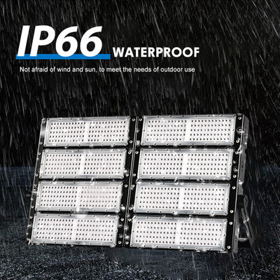 IP66 Protected High Mast Light con più opzioni di alimentazione e fonte luminosa LED efficiente per gli stadi