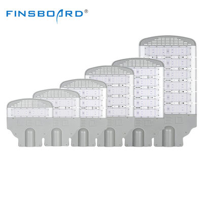 Luce stradale a LED in alluminio pressofuso ad alta trasmittanza IP65 impermeabile per ambienti esterni