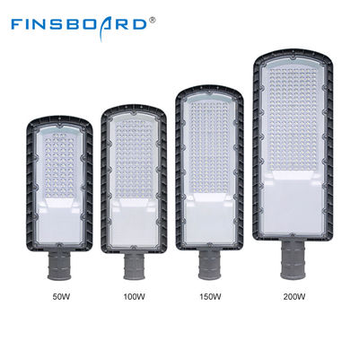 Luce stradale a LED ad alta luminosità in alluminio pressofuso IP66 impermeabile con efficienza di 120 lm/W