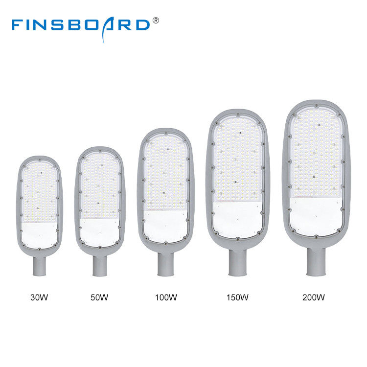 120lm/W Alta efficienza LED Street Light con resistenza all'acqua IP66 e AC85-265V Ampia tensione per illuminazione stradale all'aperto