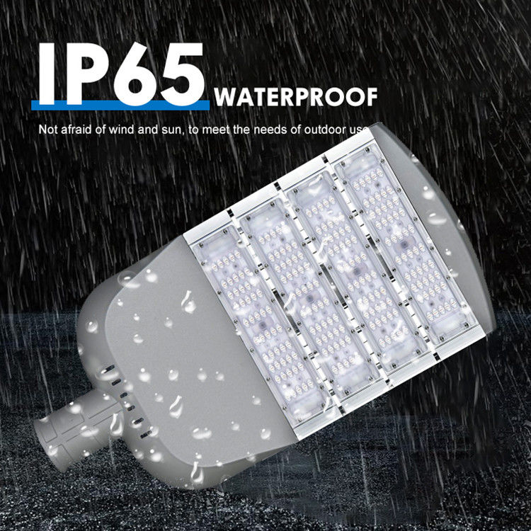 AC85-310V/AC100-277V 130-140LM/W Luce di strada a LED esterna per giardino stradale, piazza
