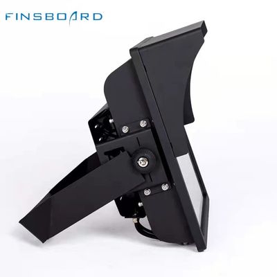 Proiettore LED con intervallo di frequenza 50-60Hz, durata di 50000 ore e impermeabilità IP66 per l'illuminazione di stadi all'aperto