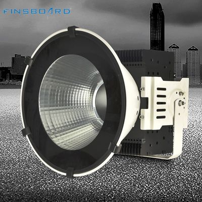 Illuminazione LED High Bay IP65 impermeabile 200W-700W, luci per gru a torre con efficienza 140lm/W